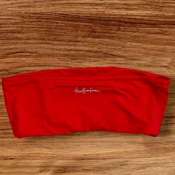 437 Four Three Seven Aubrey Bandeau Bikini Top Red XS - Picture 2 of 3